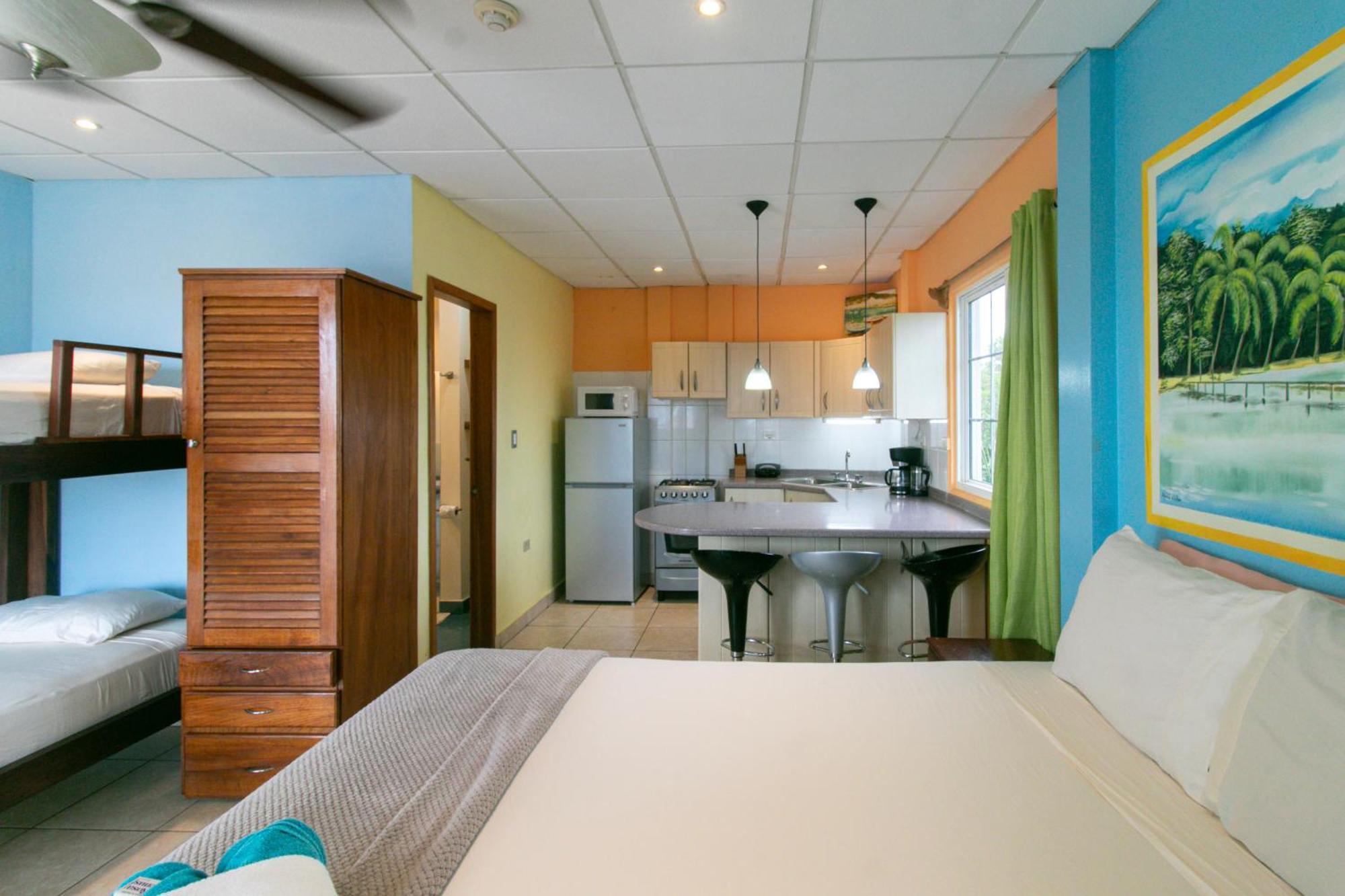 Aqua Point Condos Rentals Bocas del Toro Exterior foto